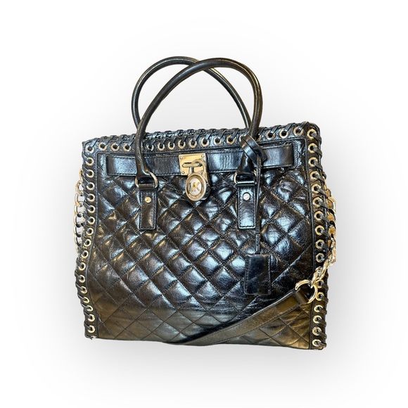 Michael Kors Black Quilted Leather Hippie Grommet Handbag - Picture 3 of 13